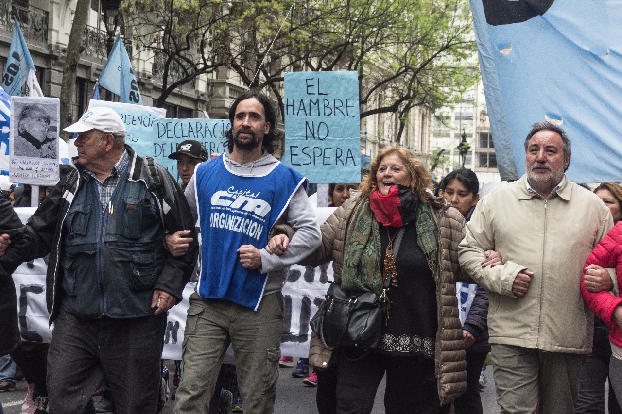 La Ctaa Capital Movilizó Junto A Otras Organizaciones En Reclamo De La Ley De Emergencia Social 7597